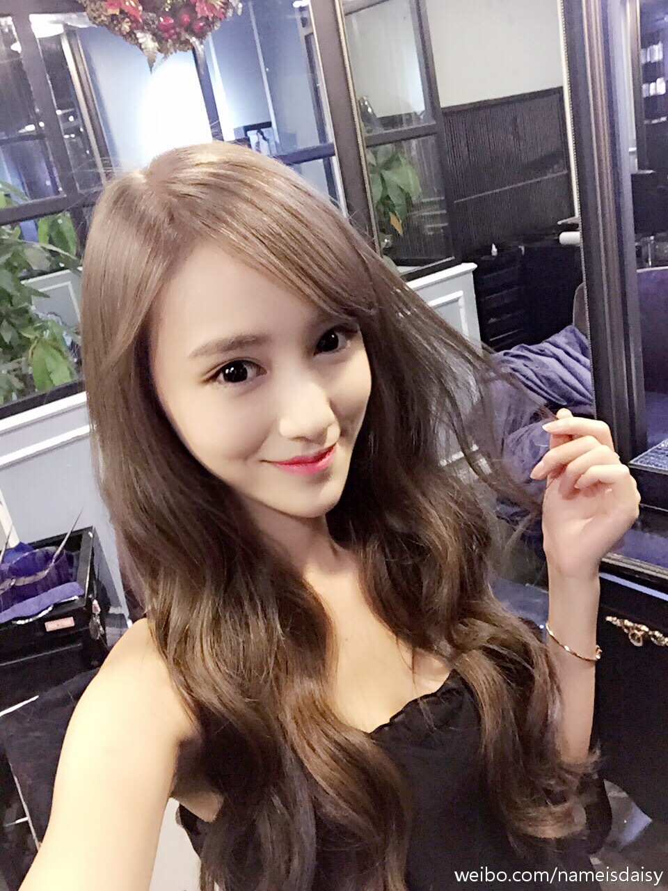 李玉洁  李玉洁Daisy-气质美女私房照诱惑写真图合集第31张图片