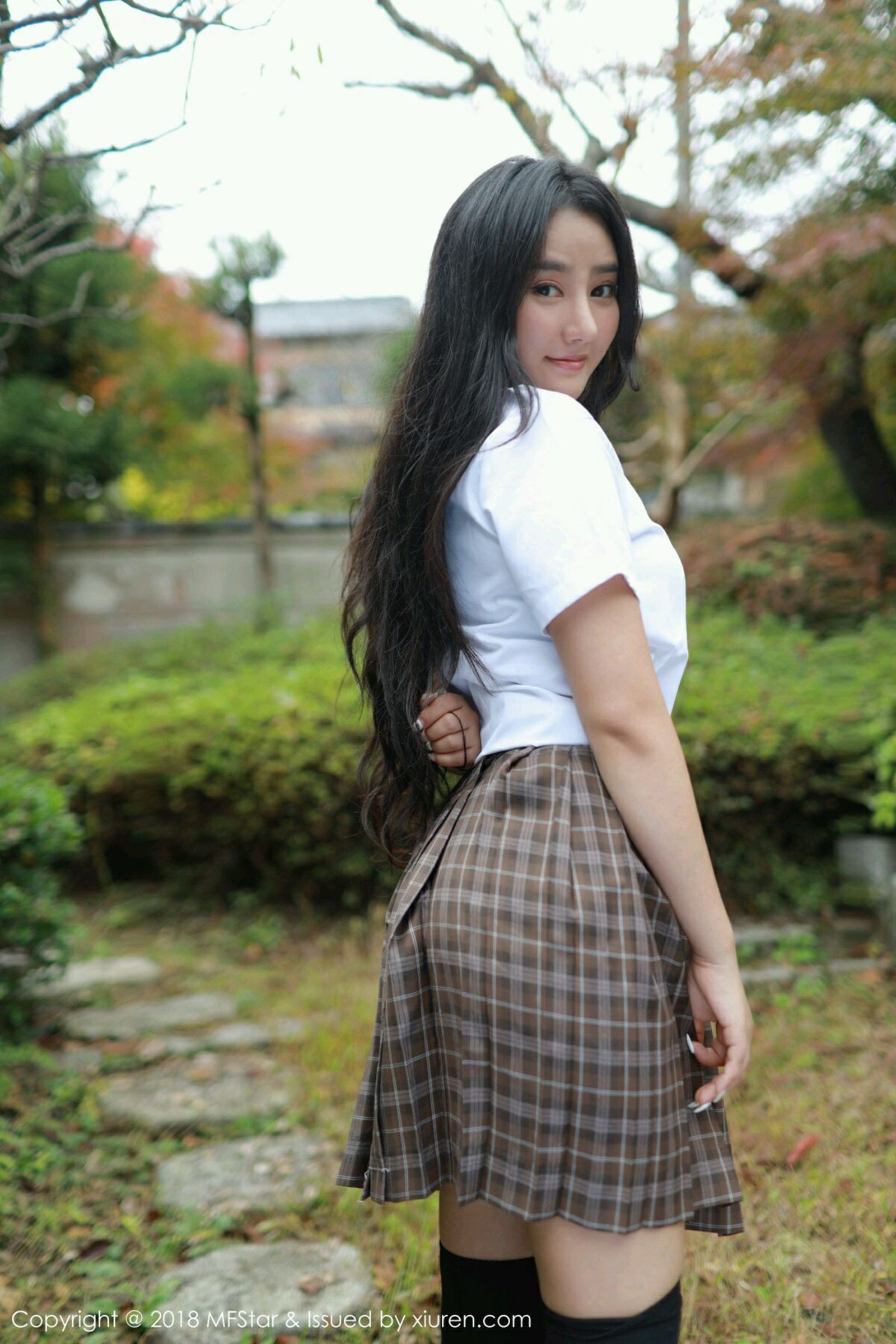 汤曼玲 玛鲁娜 美尻美人玛鲁娜 日本学生妹制服第6张图片