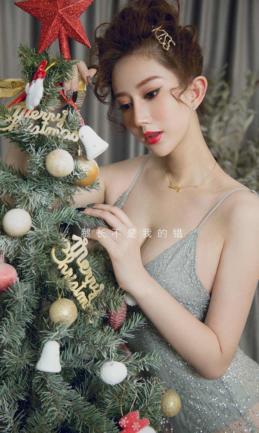 苏小曼  圣诞女郎苏小曼 完美曲线妖娆身姿第24张图片