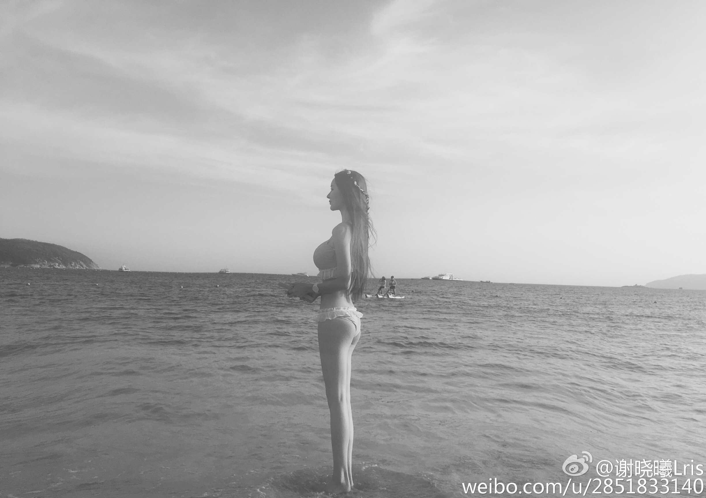 谢晓曦  谢晓曦Lris 美胸车模私房写真图第14张图片