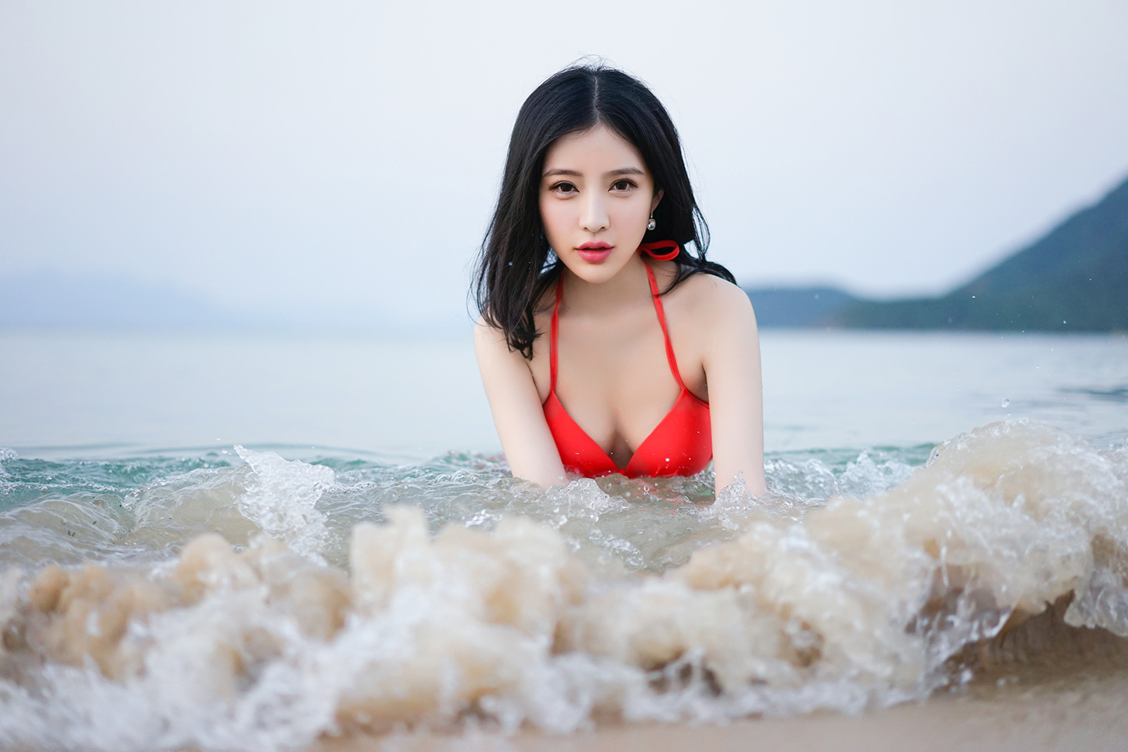 比基尼美女写真 丰满圆润性感到极致