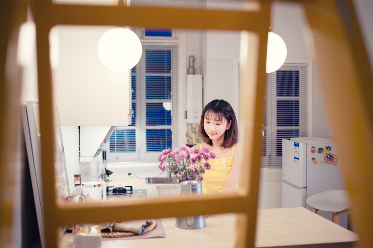 女神森森清新写真 举手投足尽显公主范儿