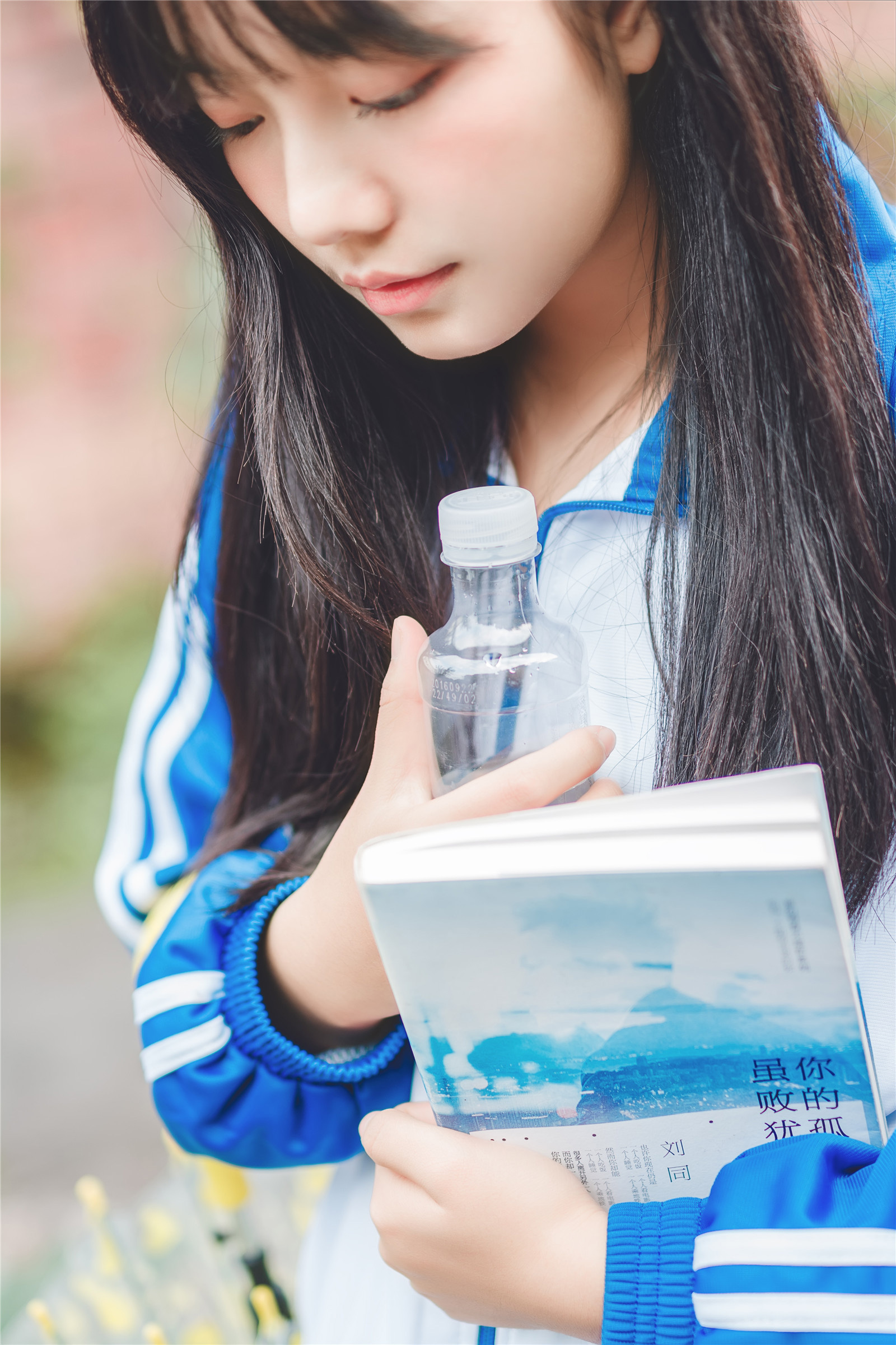 校服美女写真 素颜不化妆主要靠颜值