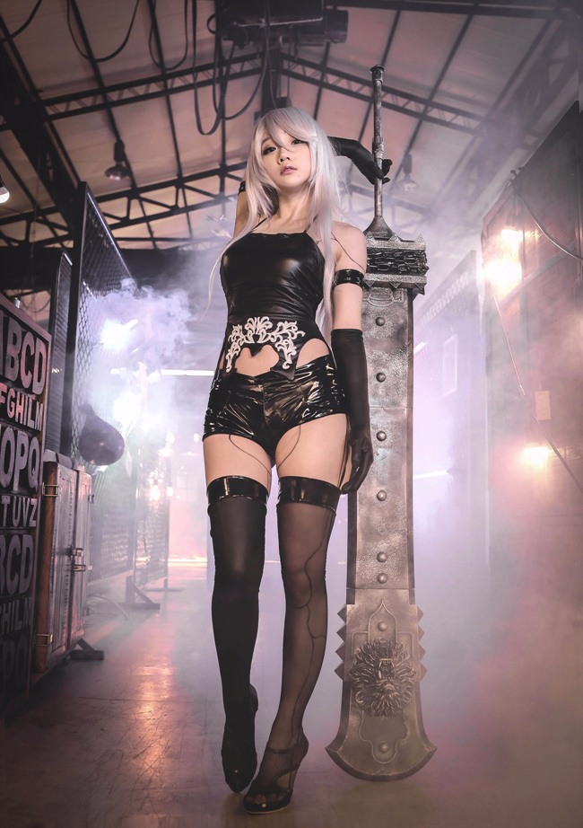 《尼尔机械纪元（Nier:Automata）》 A2黑丝美腿美女Cosplay