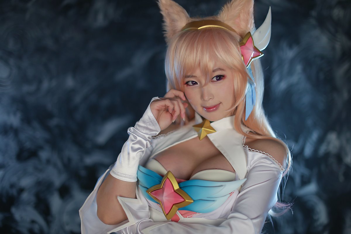 性感巨乳美腿美女Cosplay星之守护者阿狸