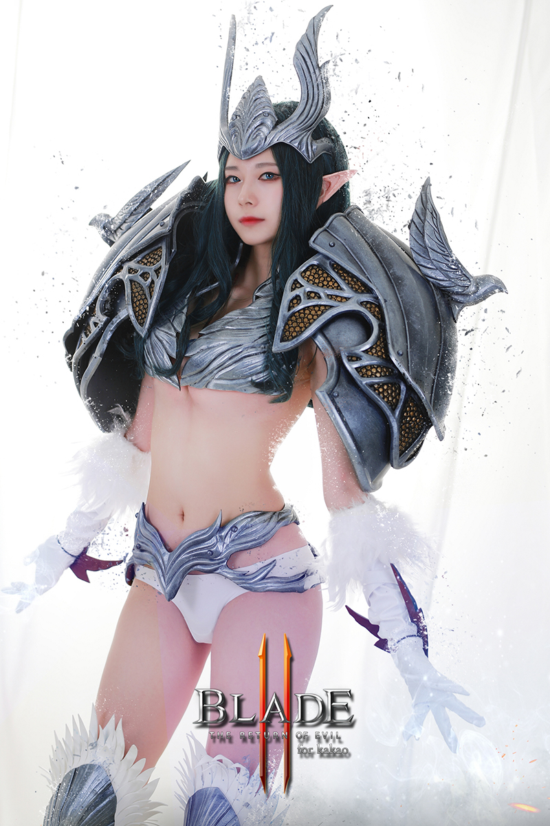 《刀锋战记2（Blade 2）》魔法师性感美腿内衣美女Cosplay