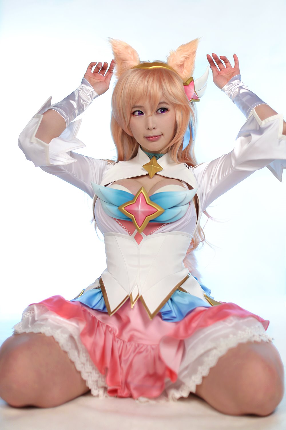 性感巨乳美腿美女Cosplay星之守护者阿狸